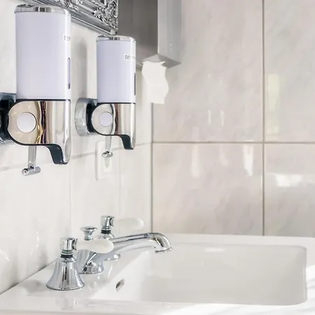 Πανσιόν Bnb *