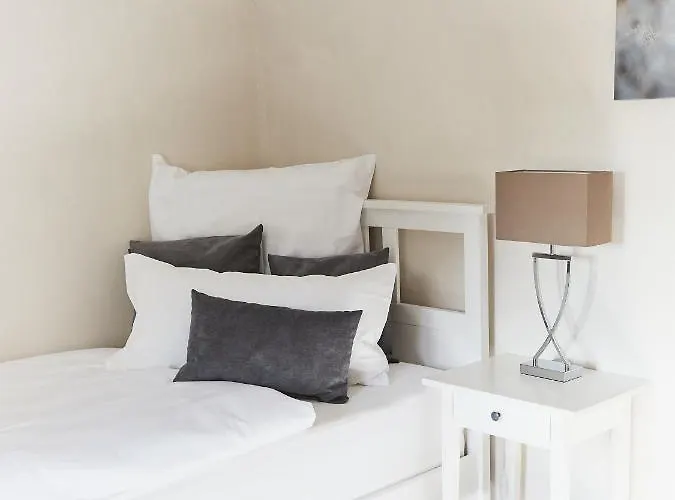 Bnb Pensión Rauschenberg